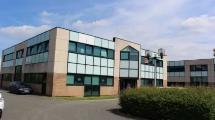 Bureaux et locaux commerciaux à louer - Prestations haut de gamme avec accès facile et parking privé - Offre immobilière - Arthur Loyd