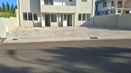 Local commercial 50 m2 Rivière-Salée - Offre immobilière - Arthur Loyd