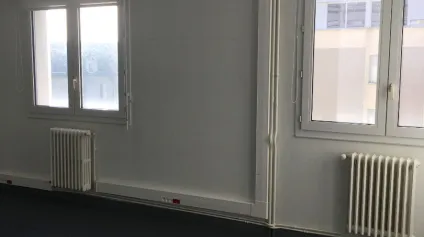 Bureau à vendre 102m² Limoges proche hyper centre-ville - Offre immobilière - Arthur Loyd