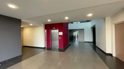 BUREAUX À LOUER - PARFAIT ÉTAT - SECTEUR ST OMER - Offre immobilière - Arthur Loyd