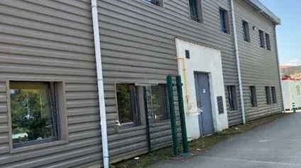 Ensemble de locaux d'activité avec bureaux de 2&nbsp;590 m² à Briennon - Offre immobilière - Arthur Loyd