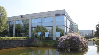 A louer, Locaux d'activité 670 m² divisibles dès 292 m² certifiés HQE - Paris Nord 2 - Villepinte - Offre immobilière - Arthur Loyd