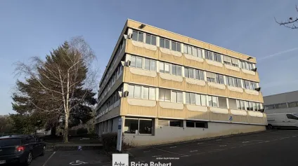 A vendre - Bureaux lumineux - Dardilly - Offre immobilière - Arthur Loyd