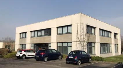 BUREAUX A LOUER NANTES -131 M2-PARC DU PERRAY - Offre immobilière - Arthur Loyd