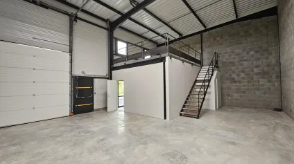 Locaux d'activité à louer - Offre immobilière - Arthur Loyd
