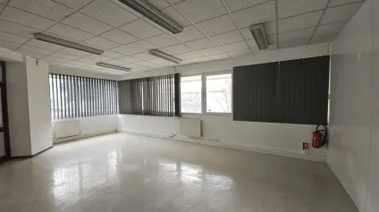 À LOUER : Bureaux à deux pas du centre-ville à Roanne - Offre immobilière - Arthur Loyd