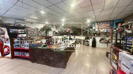 Local Commercial à Louer à LATTES - Zone commerciale dynamique - Offre immobilière - Arthur Loyd