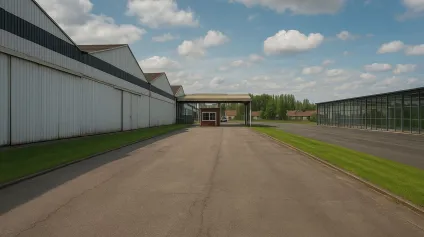 CELLULES D'ACTIVITÉS DISPONIBLE À LA LOCATION - HAZEBROUCK - Offre immobilière - Arthur Loyd