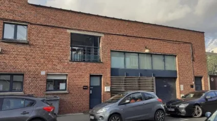 Bureaux à louer à Lille - Espaces professionnels lumineux avec patios et excellente accessibilité - Offre immobilière - Arthur Loyd