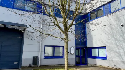 Bureau à louer ou vendre à Marcq-en-Baroeul avec grande luminosité naturelle - Offre immobilière - Arthur Loyd