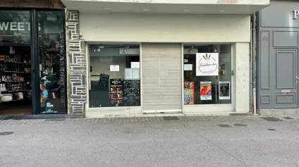 A VENDRE LOCAL COMMERCIAL DE 45 m² EN PLEIN COEUR DE L'HYPERCENTRE DE NIORT - Offre immobilière - Arthur Loyd