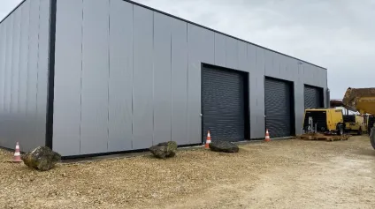 LOCAL D'ACTIVITÉ NEUF À LOUER  363 M²  BIARD - Offre immobilière - Arthur Loyd