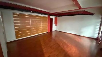 A VENDRE A LOUER LOCAL COMMERCIAL 39 M² BAS DE SIAM - Offre immobilière - Arthur Loyd