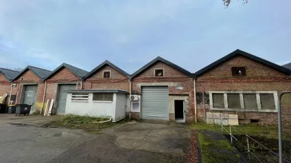 A LOUER - ENTREPOT - STOCKAGE - Offre immobilière - Arthur Loyd