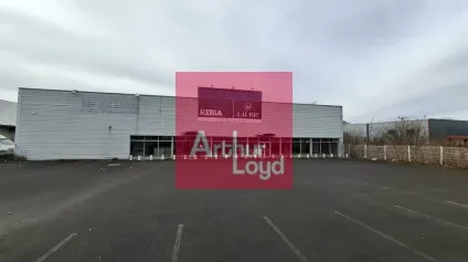LOCAL COMMERCIAL 1027 M² A LOUER AUBIERE - Offre immobilière - Arthur Loyd
