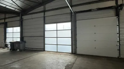 SAINT PIERRE DES CORPS LOCAL D'ACTIVITE A VENDRE 2032 M² - Offre immobilière - Arthur Loyd