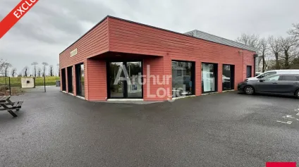 LA CHAPELLE DES FOUGERETZ - LOCAL COMMERCIAL A LOUER - Offre immobilière - Arthur Loyd