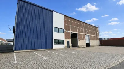 NOUVEAUTÉ A LOUER LE HAVRE - ENTREPÔT 710 m2 - Offre immobilière - Arthur Loyd