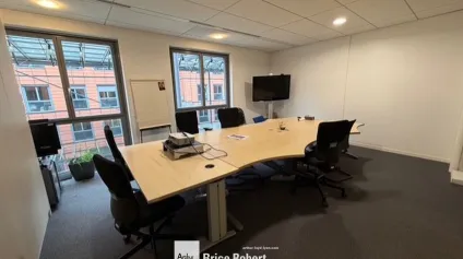 A louer - CITE INTERNATIONALE - Bureaux lumineux - Lyon 6ème Tête d'Or - Offre immobilière - Arthur Loyd