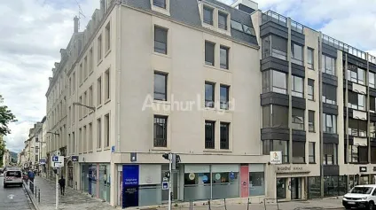 BUREAUX à LOUER de 243 m² - Offre immobilière - Arthur Loyd