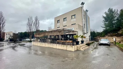 PETITES SURFACE DE BUREAUX À LOUER VELAUX - Offre immobilière - Arthur Loyd