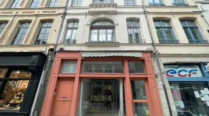 Local commercial à louer à Douai emplacement prime cave et accessibilité PMR - Offre immobilière - Arthur Loyd
