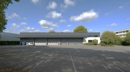 Bâtiment indépendant à louer 1460 m² - avec cour privative de 2528 m²VILLENEUVE LA GARENNE - Offre immobilière - Arthur Loyd