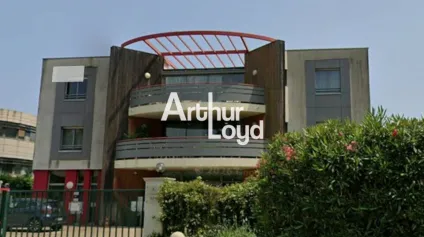 Espace de bureaux à louer sur Villeneuve Loubet - Offre immobilière - Arthur Loyd