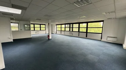 Plateau de bureaux d'environ 184 m2 - REIMS FARMAN - Offre immobilière - Arthur Loyd