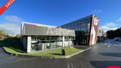 EN OFF / SAINT MALO - LOCAL D'ACTIVITE A VENDRE - 2&nbsp;235 M² - Offre immobilière - Arthur Loyd