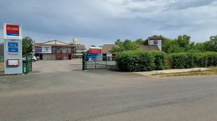 LOCAL AMÉNAGÉ POUR RESTAURATION - LA CRECHE/NIORT - Offre immobilière - Arthur Loyd