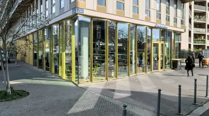 Local commercial à louer à Lille avec visibilité idéale pour restauration - Offre immobilière - Arthur Loyd