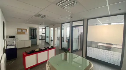 Bureaux La Rochelle 124 m2 environ - Offre immobilière - Arthur Loyd