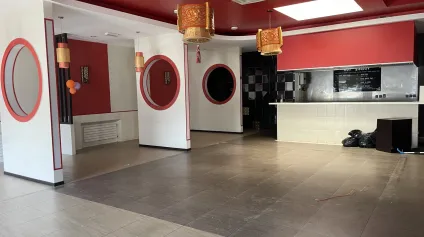 Local commercial de 190m2 environ à louer à Lagny-le-Sec - Offre immobilière - Arthur Loyd