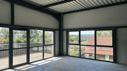 À VENDRE / Bureaux au 1er étage d'un bâtiment neuf - ANDRÉZIEUX-BOUTHÉON - Offre immobilière - Arthur Loyd