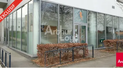 RENNES BEAUREGARD - LOCAL COMMERCIAL AVEC VITRINE A VENDRE - Offre immobilière - Arthur Loyd