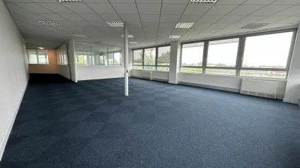 A LOUER - BOURGES - BUREAUX 481M² - Offre immobilière - Arthur Loyd