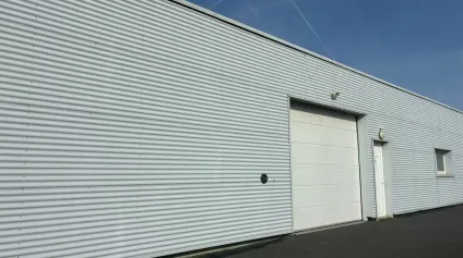 À LOUER  Local d'activité de 260 m²  Emplacement stratégique aux Sables-d'Olonne - Offre immobilière - Arthur Loyd