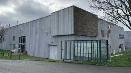 Entrepôt de 288 m2 idéal pour showroom, disponible à la location sur Villeneuve d'Ascq - Offre immobilière - Arthur Loyd