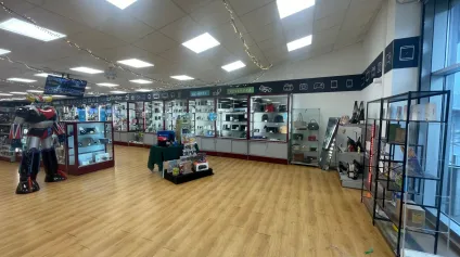 A LOUER - Local Commercial 500 m2 Chambly - Offre immobilière - Arthur Loyd