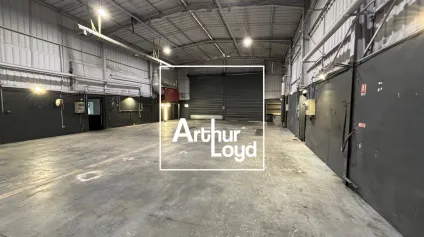 Local d'activités de 596 m² avec bureaux - Offre immobilière - Arthur Loyd