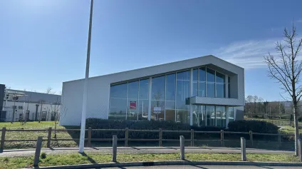 LOCAL D'ACTIVITE - ENTREPOT à LOUER de 1200 m² - Offre immobilière - Arthur Loyd