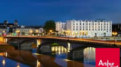 A VENDRE - FONDS DE COMMERCE RESTAURANT - PLEIN COEUR DE DAX - Offre immobilière - Arthur Loyd