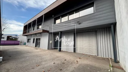 local d'activité belle image 440 m² - location - Offre immobilière - Arthur Loyd