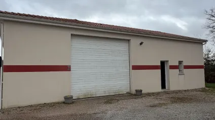 A VENDRE - Secteur Limoges Nord/ COUZEIX - Local d'activité 250 m² avec terrain - Offre immobilière - Arthur Loyd