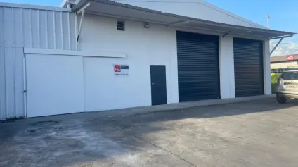 Entrepot JARRY 500 m2 - Offre immobilière - Arthur Loyd