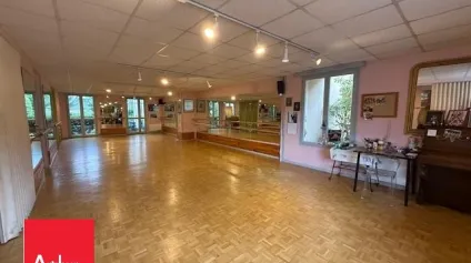 Local commercial à louer à CHARTRES 28000 - Offre immobilière - Arthur Loyd