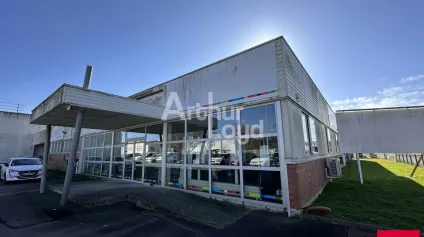 ZA NORD ST GREGOIRE - LOCAL D'ACTIVITE A LOUER - Offre immobilière - Arthur Loyd