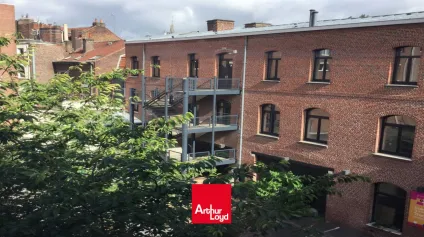 Bureaux à louer - Locaux rénovés à Roubaix - Accessibilité et prestations modernes - Offre immobilière - Arthur Loyd