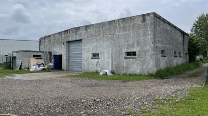 Locaux d'activité à louer à SAINT AUBIN SUR SCIE 76550 - Offre immobilière - Arthur Loyd